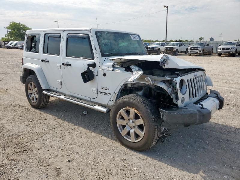 1C4BJWEG2GL284576 - 2016 JEEP WRANGLER U SAHARA WHITE photo 4