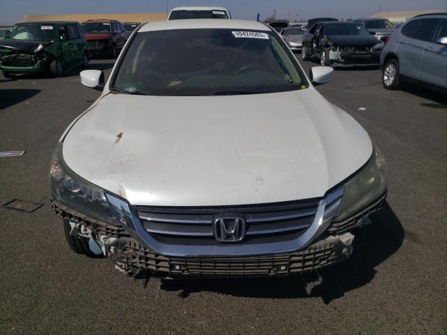 1HGCR2F35FA061865 - 2015 HONDA ACCORD LX WHITE photo 5