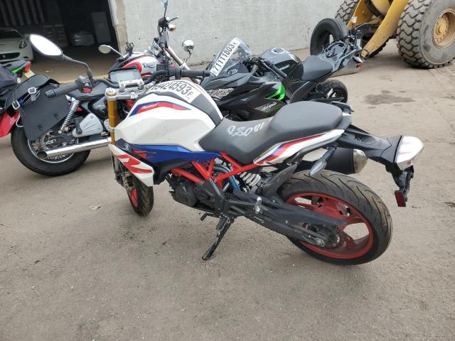 WB30G4304PRA40447 - 2023 BMW G310 R WHITE photo 3