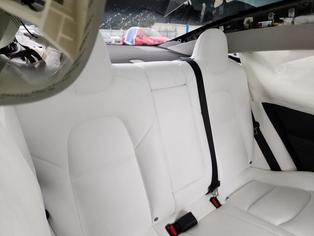 5YJ3E1EC8NF117812 - 2022 TESLA MODEL 3 Noir photo 11