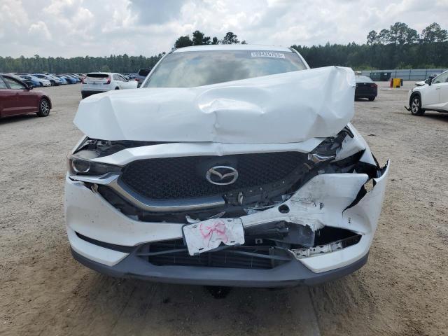 JM3KFABL5H0118102 - 2017 MAZDA CX-5 SPORT WHITE photo 5