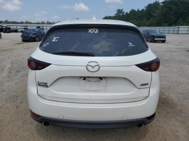 JM3KFABL5H0118102 - 2017 MAZDA CX-5 SPORT WHITE photo 6