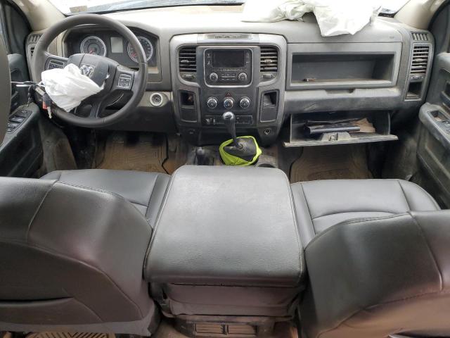 3C7WRTCL2DG601793 - 2013 RAM 3500 TWO TONE photo 8