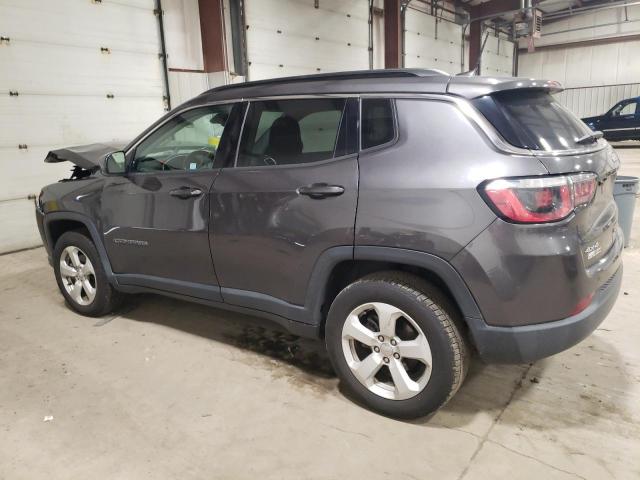 3C4NJDBB5JT231523 - 2018 JEEP COMPASS LATITUDE GRAY photo 2