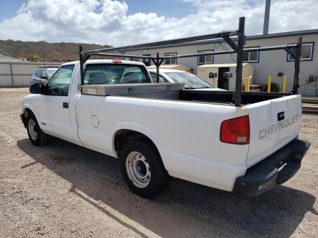 1GCCS14X8W8234823 - 1998 CHEVROLET S TRUCK S10 WHITE photo 2