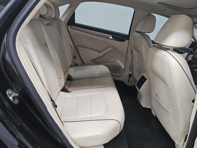 1VWBT7A35GC065546 - 2016 VOLKSWAGEN PASSAT SE 黑色 照片 10