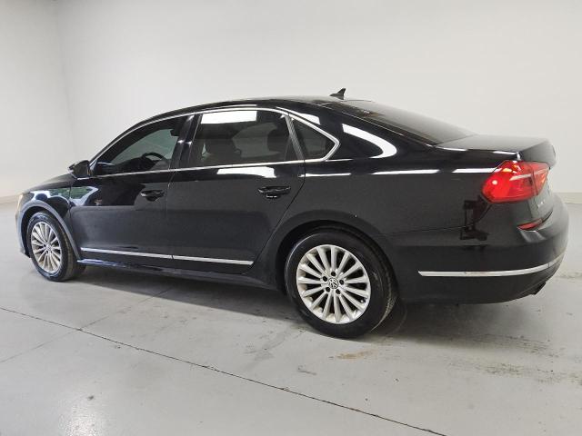 1VWBT7A35GC065546 - 2016 VOLKSWAGEN PASSAT SE 黑色 照片 2