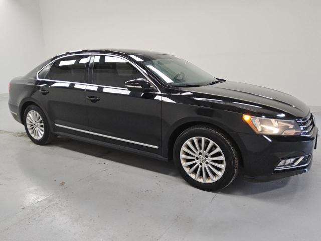 1VWBT7A35GC065546 - 2016 VOLKSWAGEN PASSAT SE 黑色 照片 4