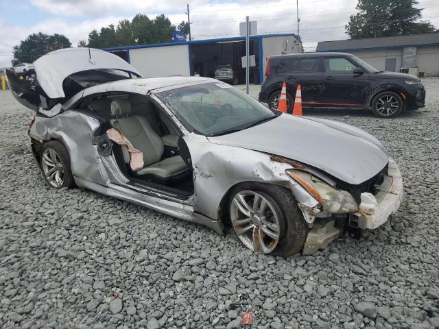 JNKCV66E99M724438 - 2009 INFINITI G37 BASE SILVER photo 4