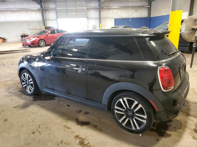 WMWXR5C09M2N05863 - 2021 MINI COOPER S შავი ფოტო 2