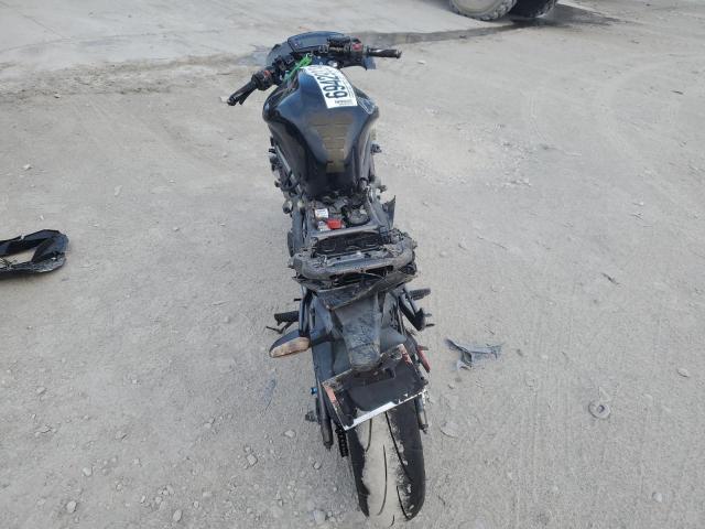 JKAEXEC189DA34922 - 2009 KAWASAKI EX650 C 黑色 照片 4