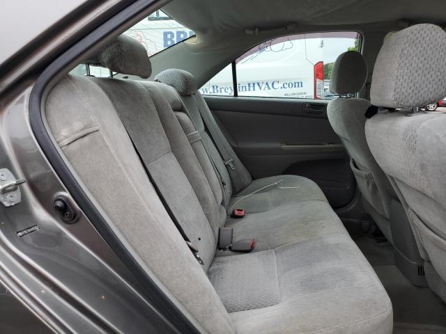 4T1BE32K44U932951 - 2004 TOYOTA CAMRY LE 灰色 照片 10