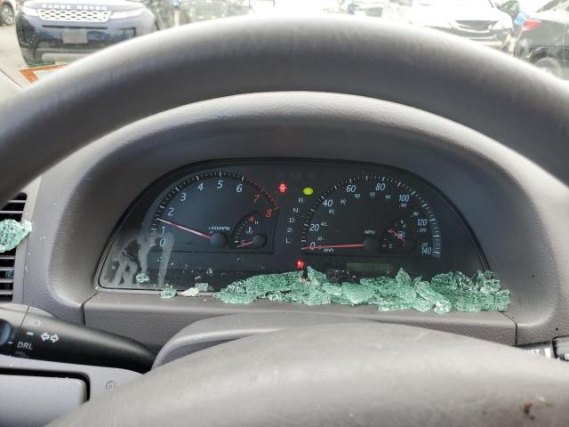 4T1BE32K44U932951 - 2004 TOYOTA CAMRY LE 灰色 照片 8