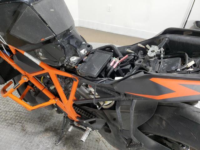 VBKV39409FM916672 - 2015 KTM 1290 SUPER DUKE R TWO TONE photo 9