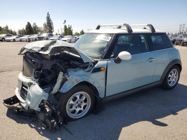 2013 MINI COOPER, 