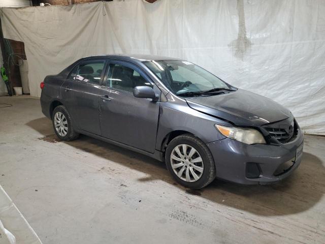5YFBU4EE4DP202604 - 2013 TOYOTA COROLLA BASE Մոխրագույն լուսանկար 4