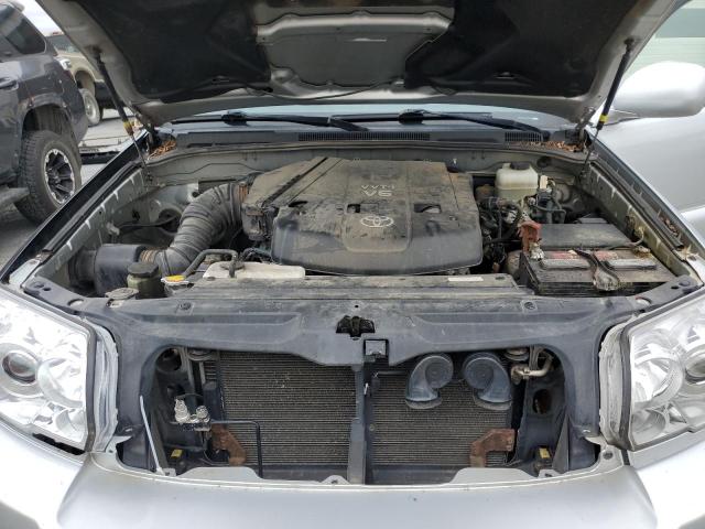 JTEBU14R380129403 - 2008 TOYOTA 4RUNNER SR5 Srebrny zdjęcie 12