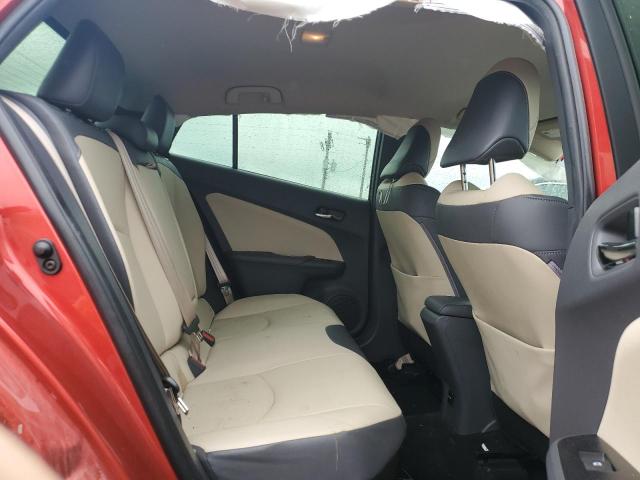 JTDKARFU7H3531243 - 2017 TOYOTA PRIUS RED photo 10