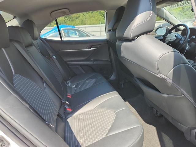 4T1G11AKXNU621310 - 2022 TOYOTA CAMRY SE WHITE photo 10