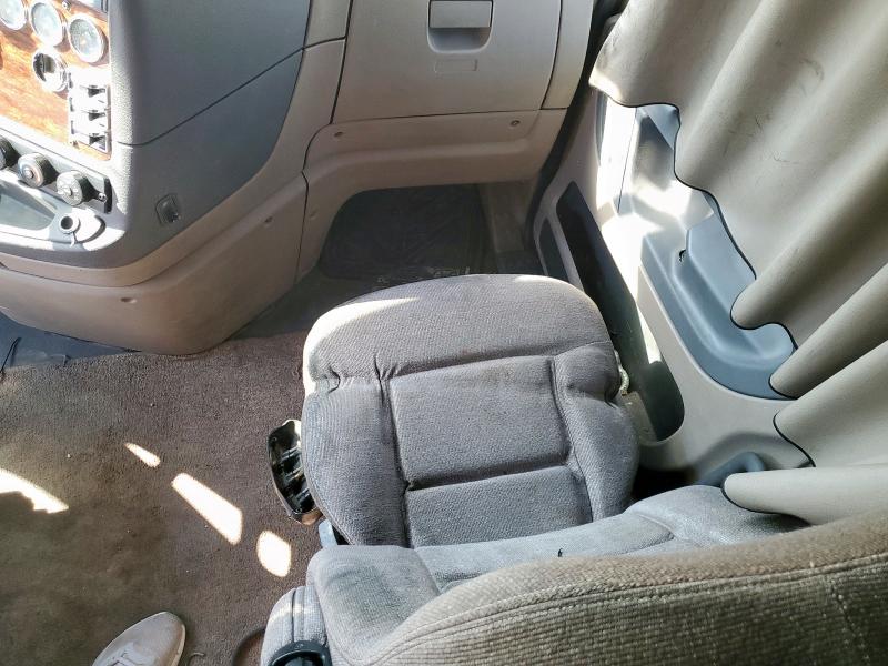 3AKJGLD52ESFY0543 - 2014 FREIGHTLINER CASCADIA 1 银色 照片 5