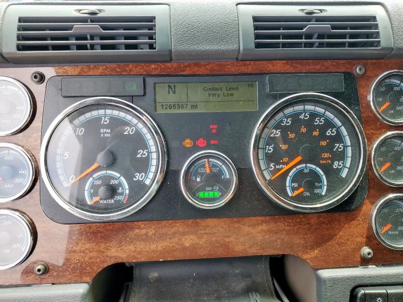 3AKJGLD52ESFY0543 - 2014 FREIGHTLINER CASCADIA 1 银色 照片 8