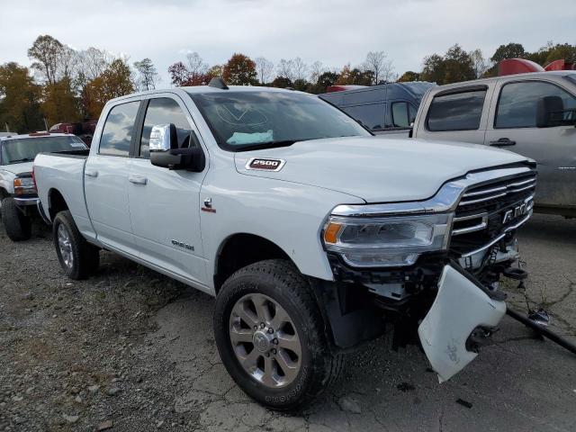 3C6UR5FL0PG566730 - 2023 RAM 2500 LARAMIE WHITE photo 4