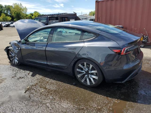 5YJ3E1EAXRF751496 - 2024 TESLA MODEL 3 GRAY photo 2