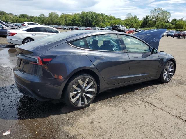 5YJ3E1EAXRF751496 - 2024 TESLA MODEL 3 GRAY photo 3