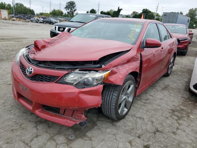 4T1BK1FK9EU545496 - 2014 TOYOTA CAMRY SE RED photo 1