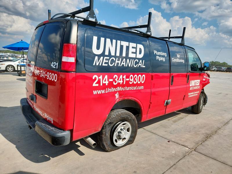 1GCZGGF72M1147825 - 2021 CHEVROLET EXPRESS G3 红色 照片 3