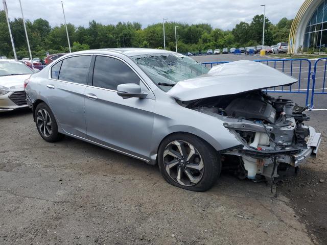 1HGCR3F8XHA029725 - 2017 HONDA ACCORD EXL SILVER photo 4
