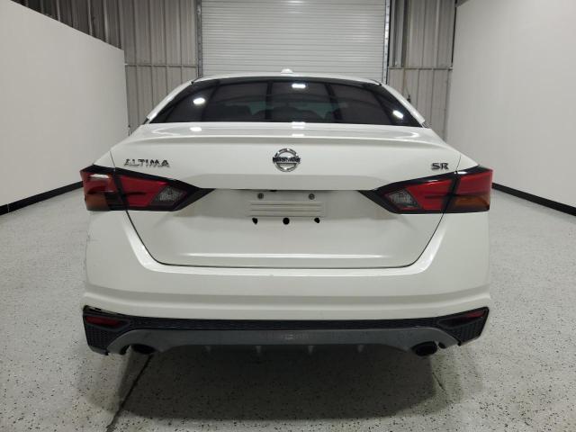 1N4BL4CV6KC116776 - 2019 NISSAN ALTIMA SR Weiß Foto 6