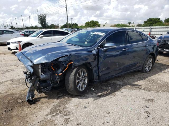 3FA6P0PUXJR107434 - 2018 FORD FUSION SE PHEV BLUE photo 1