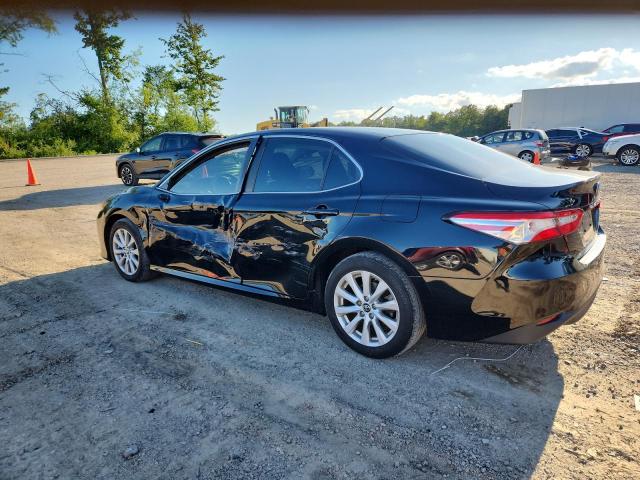 JTNB11HK2J3036222 - 2018 TOYOTA CAMRY L BLACK photo 2