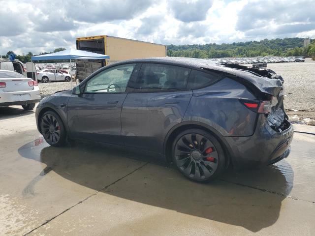 7SAYGDEFXRA279555 - 2024 TESLA MODEL Y GRAY photo 2