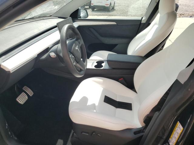 7SAYGDEFXRA279555 - 2024 TESLA MODEL Y GRAY photo 7