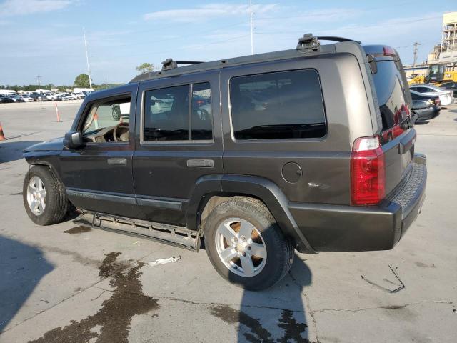 1J8HH48N26C157063 - 2006 JEEP COMMANDER BROWN photo 2