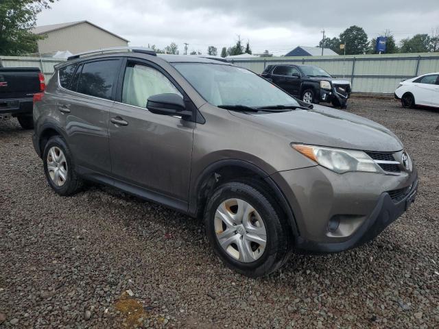 JTMBFREVXED077152 - 2014 TOYOTA RAV4 LE BROWN photo 4