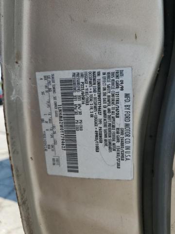 1LNHM82W0YY794627 - 2000 LINCOLN TOWN CAR SIGNATURE Gümüş fotoğraf 12