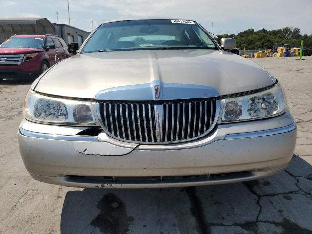 1LNHM82W0YY794627 - 2000 LINCOLN TOWN CAR SIGNATURE Gümüş fotoğraf 5