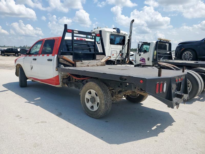 3C7WR4HJ4JG172701 - 2018 RAM 2500 ST ذو لونين صورة 3