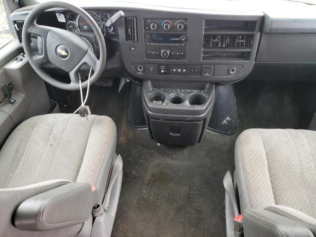 1GAZGPFG8K1190264 - 2019 CHEVROLET EXPRESS G3 LT WHITE photo 8