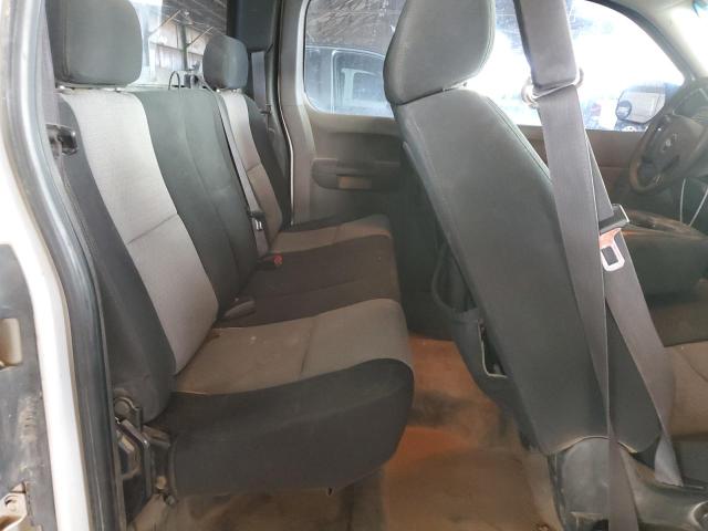 1GCHC29K98E209181 - 2008 CHEVROLET SILVERADO C2500 HEAVY DUTY WHITE photo 10