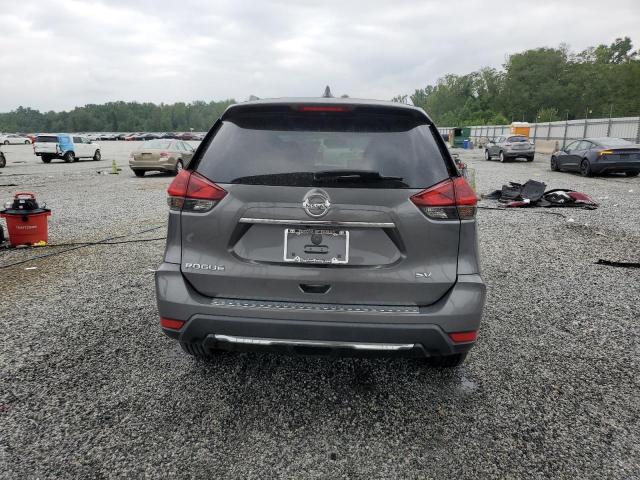 KNMAT2MT8JP616789 - 2018 NISSAN ROGUE S GRAY photo 6