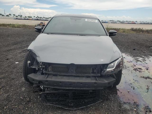 3VWD17AJ6JM226148 - 2018 VOLKSWAGEN JETTA SPORT Grau Foto 5