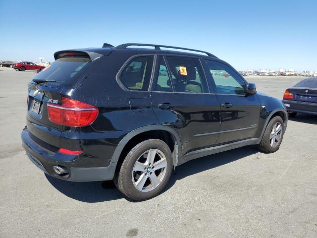5UXZW0C59C0B90058 - 2012 BMW X5 XDRIVE35D BLACK photo 3
