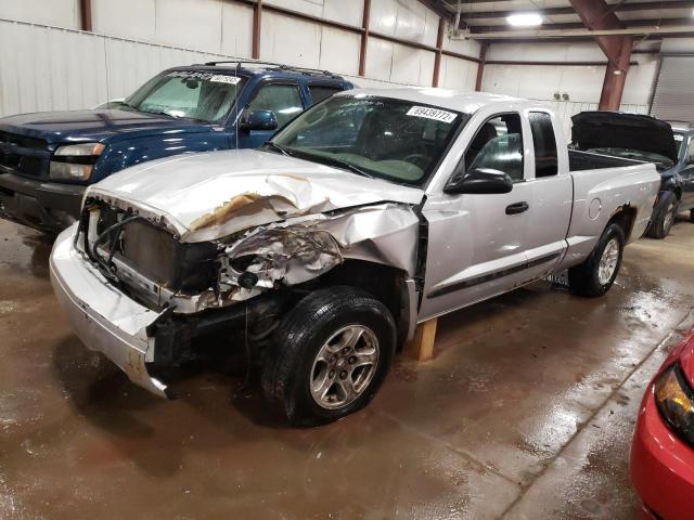 1D7HE42K26S576816 - 2006 DODGE DAKOTA SLT SILVER photo 1