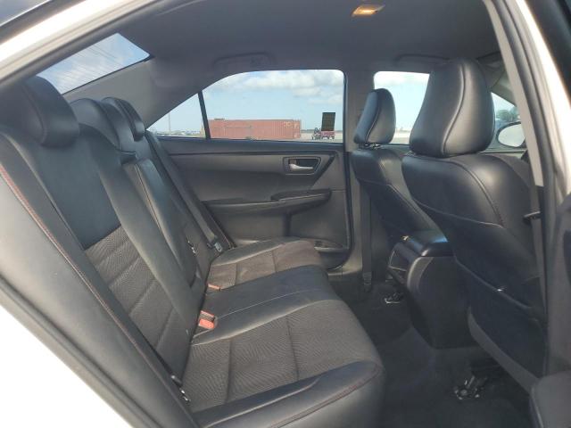 4T1BF1FK0HU678818 - 2017 TOYOTA CAMRY LE WHITE photo 10