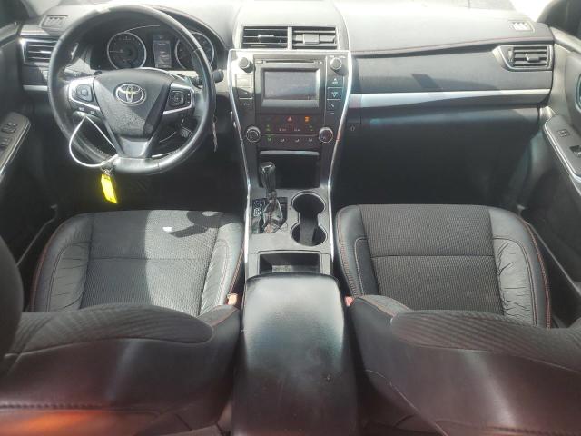 4T1BF1FK0HU678818 - 2017 TOYOTA CAMRY LE WHITE photo 8