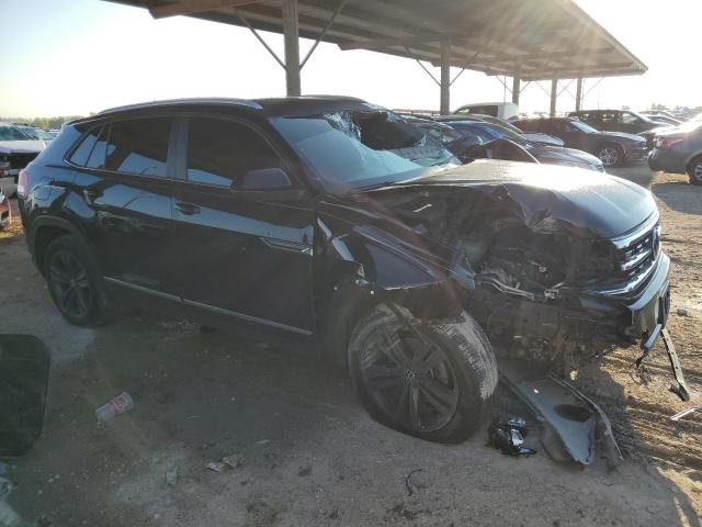 1V25E2CA2LC224217 - 2020 VOLKSWAGEN ATLAS CROS SE Черный фото 4
